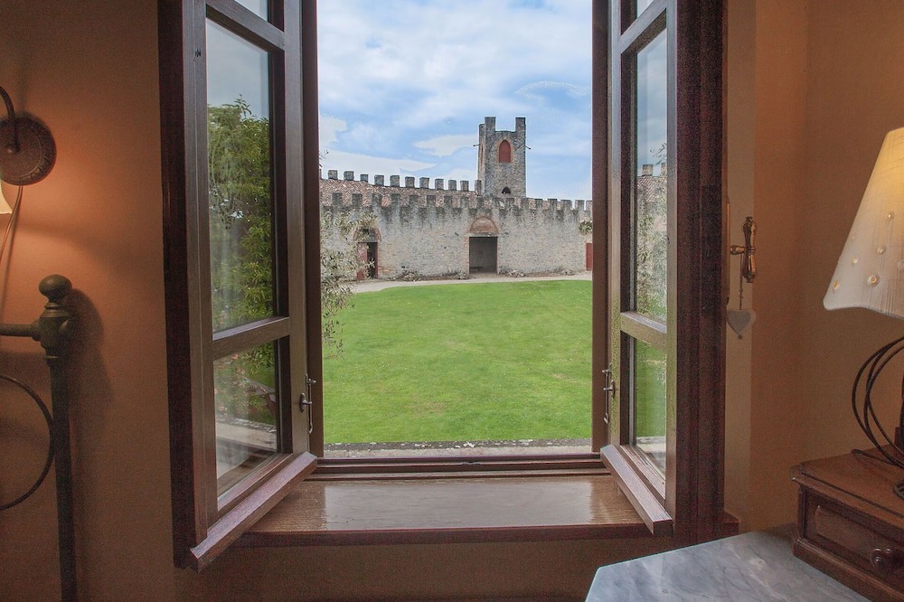 Photo of Bedroom in Chiavenna Rocchetta