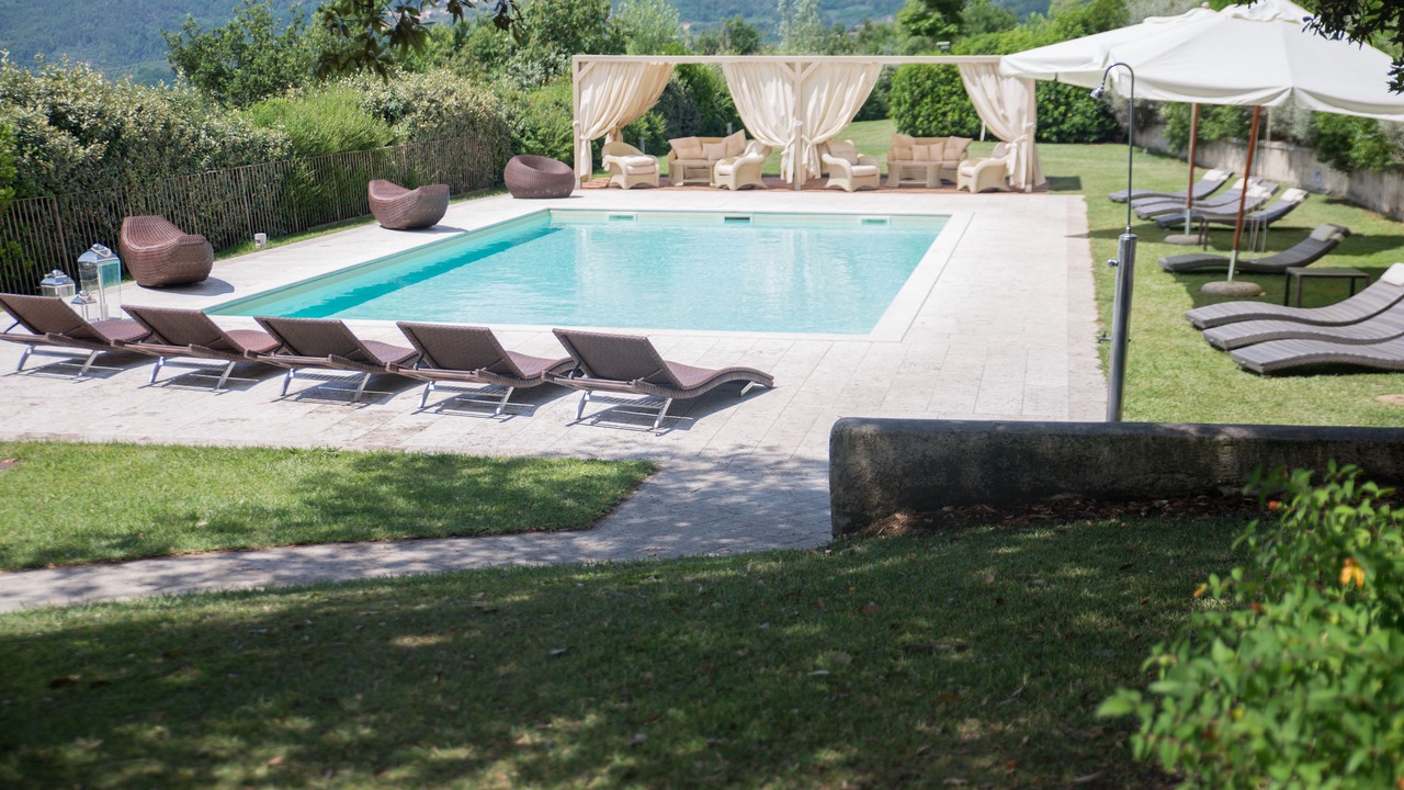 Photo of Outdoor in Saturnana