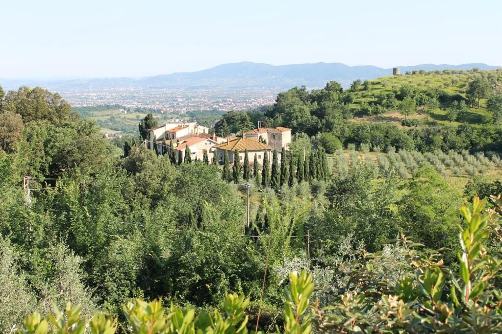 Photo of Outdoor in Saturnana