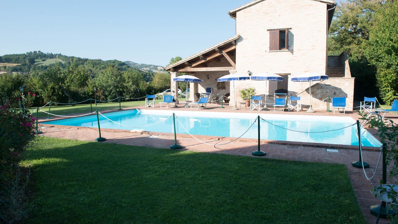 Photo of Outdoor in Urbania