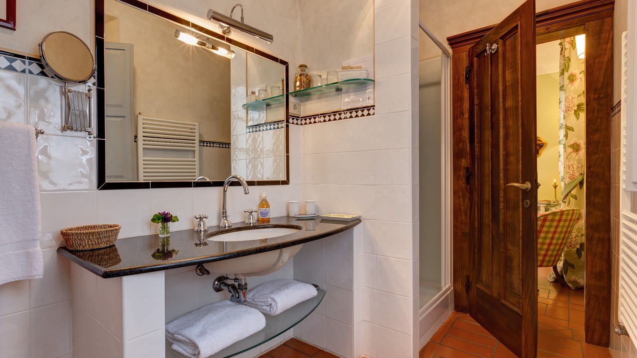 Photo of Bathroom in Cortona