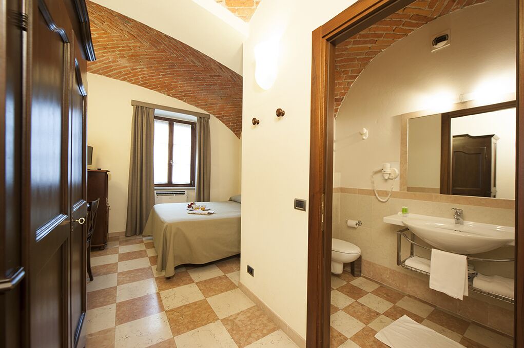Photo of Bedroom in Pollenzo