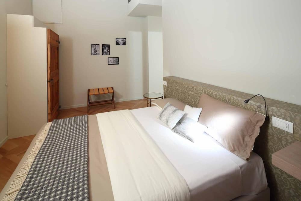 Photo of Bedroom in Malo