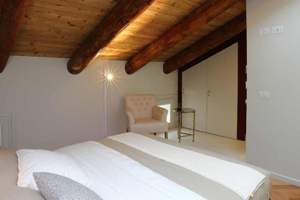 Photo of Bedroom in Malo
