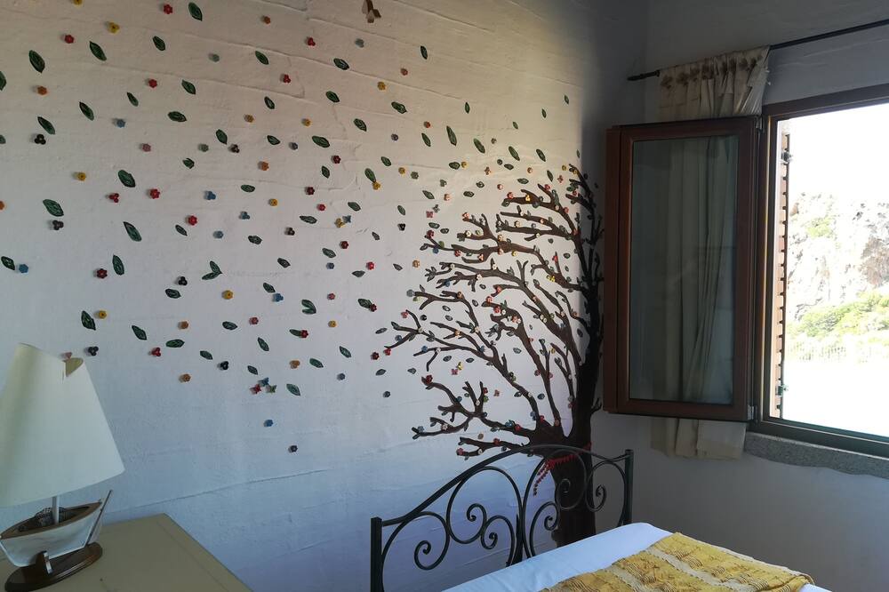 Photo of Bedroom in Nebida