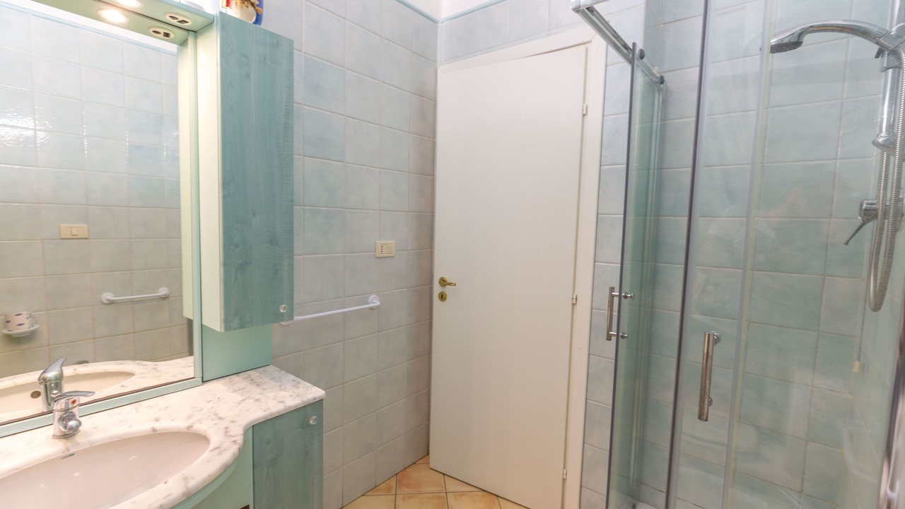 Photo of Bathroom in Arenella