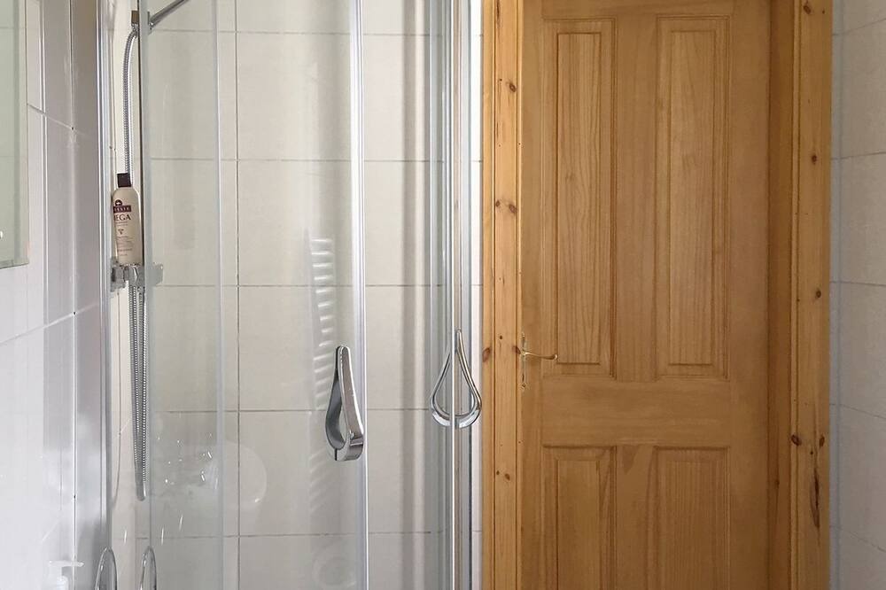Photo of Bathroom in Breakish
