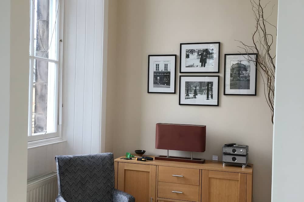 Photo of Bedroom in Newington