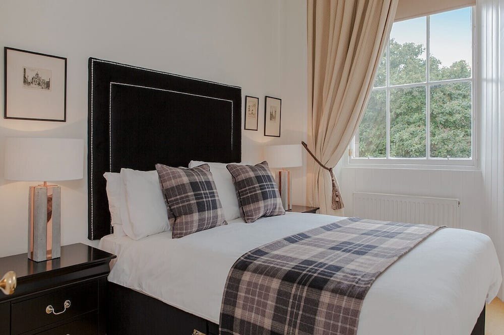 Photo of Bedroom in Newington