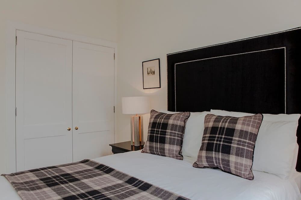 Photo of Bedroom in Newington