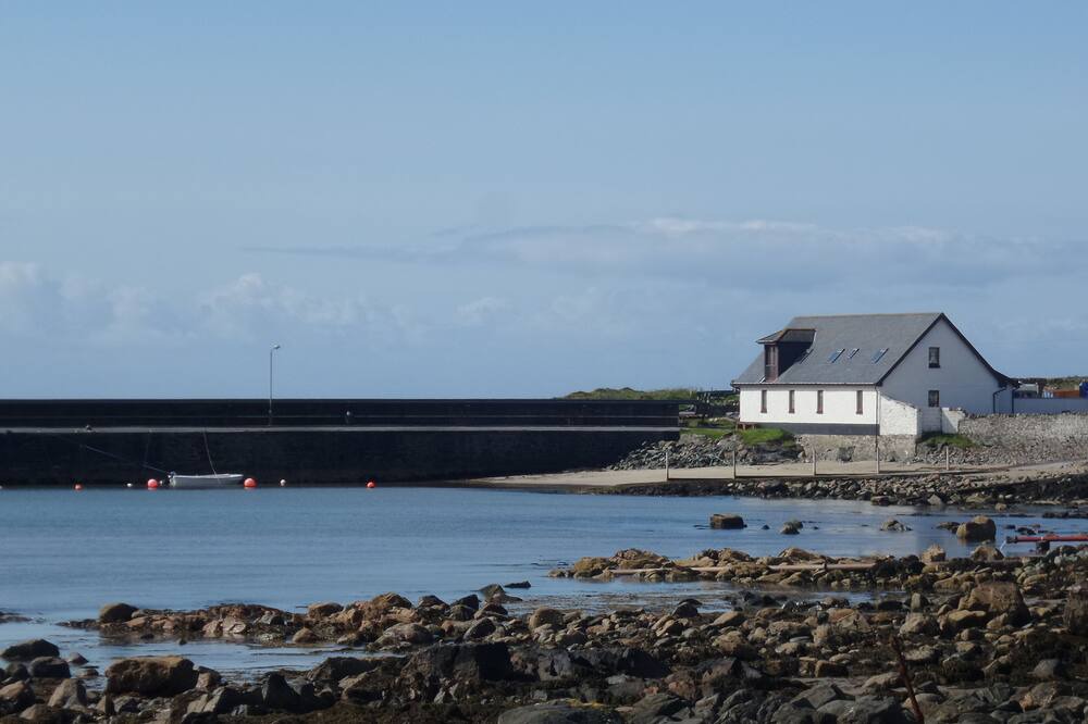 Photo of Others in Islay Island