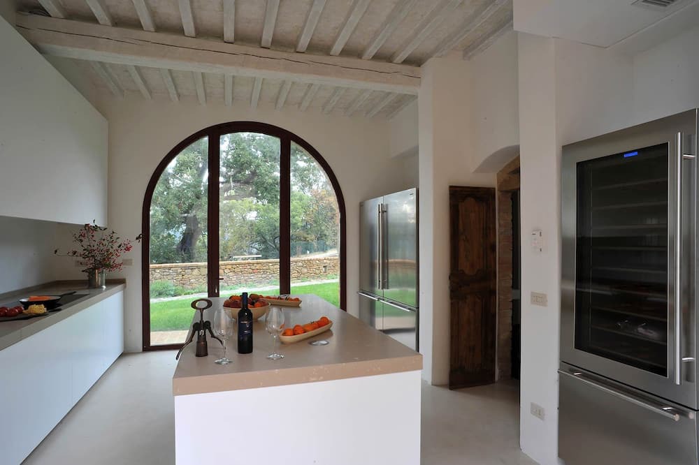 Photo of Kitchen in Petrognano