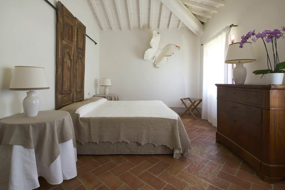 Photo of Bedroom in Petrognano