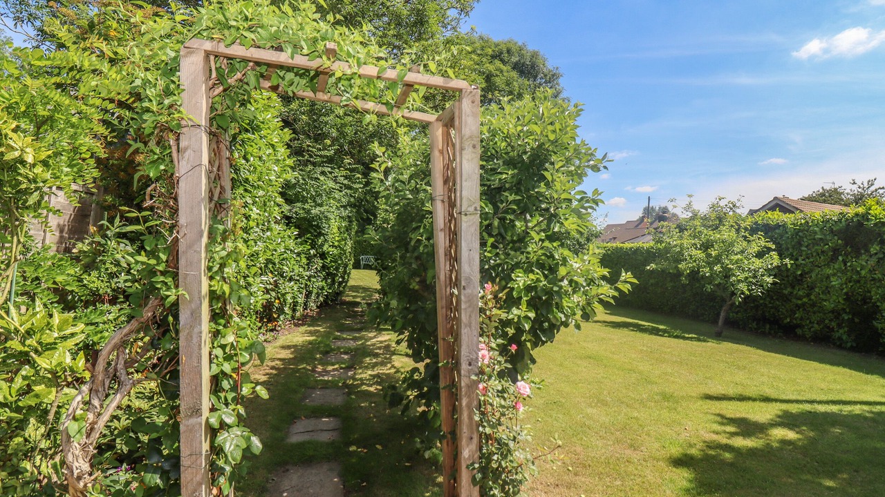 Photo of Outdoor in Brailes