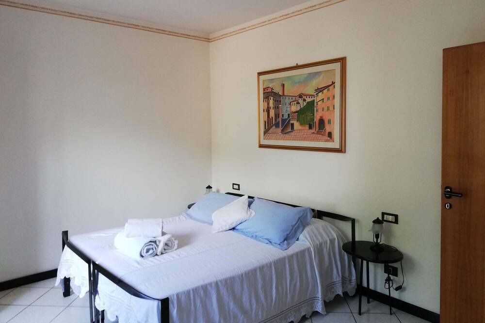 Photo of Bedroom in Bovara