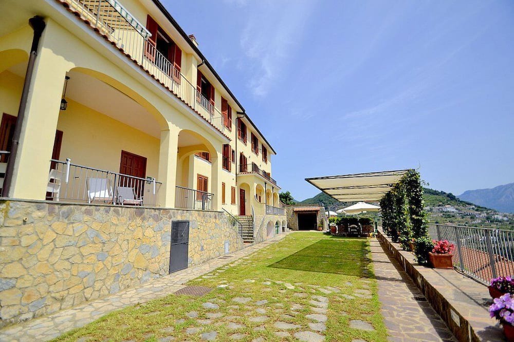 Photo of Outdoor in Scala