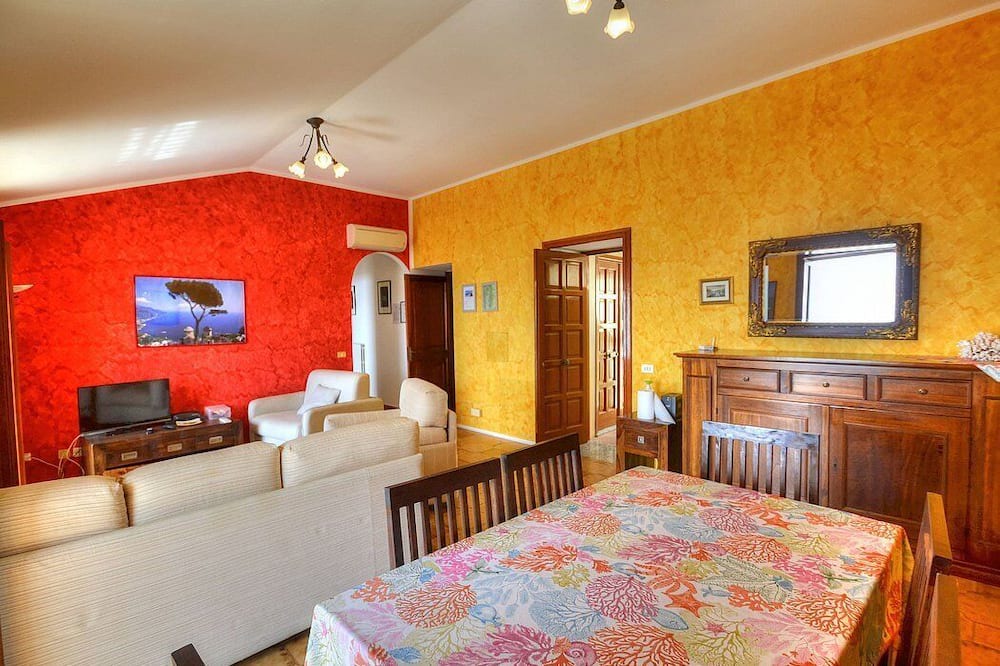 Photo of Livingroom in Scala