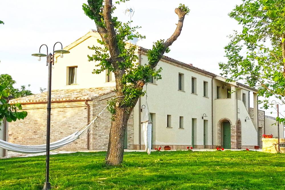 Photo of Outdoor in Loreto