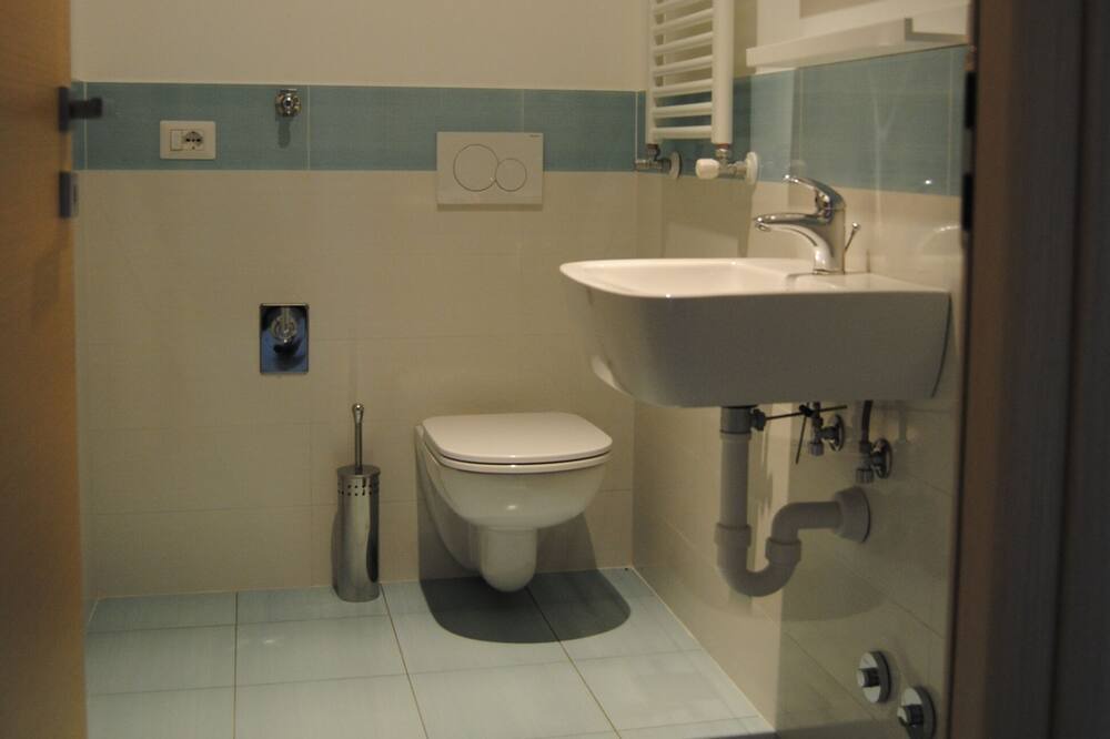 Photo of Bathroom in Pella