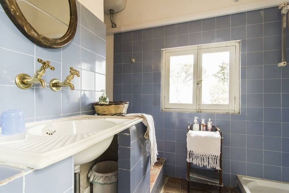 Photo of Bathroom in Jesi