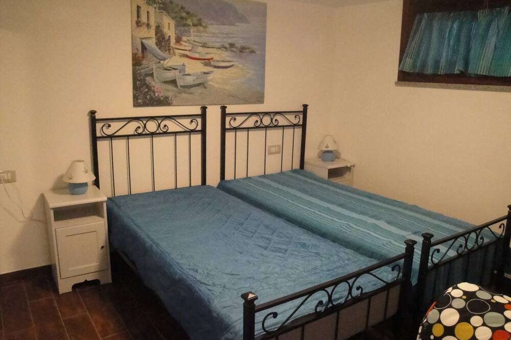 Photo of Bedroom in Torre dei Corsari