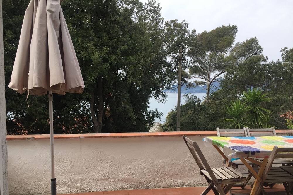 Photo of Patio Balcony in Tellaro