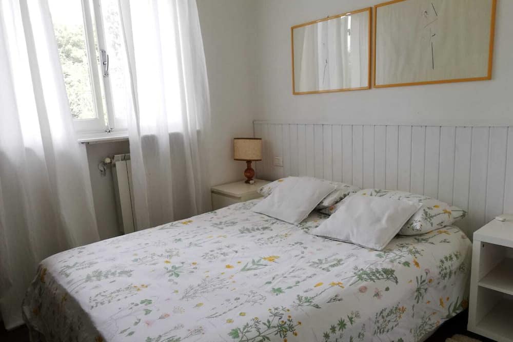 Photo of Bedroom in Tellaro