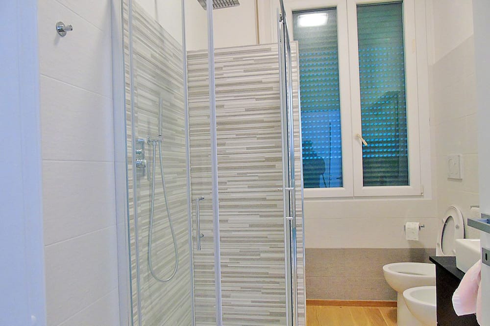 Photo of Bathroom in Tellaro