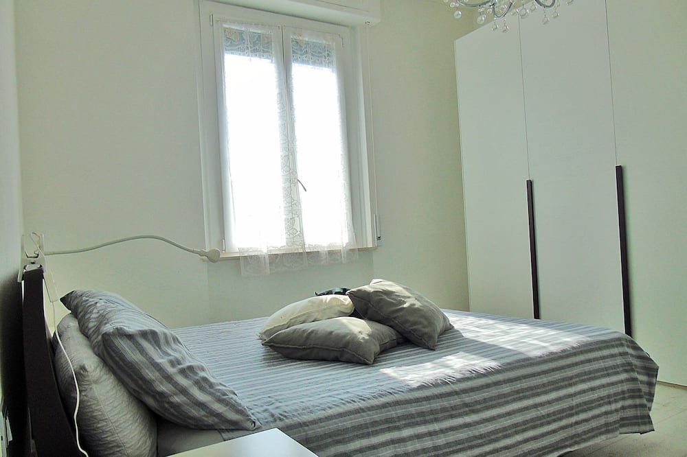 Photo of Bedroom in Tellaro