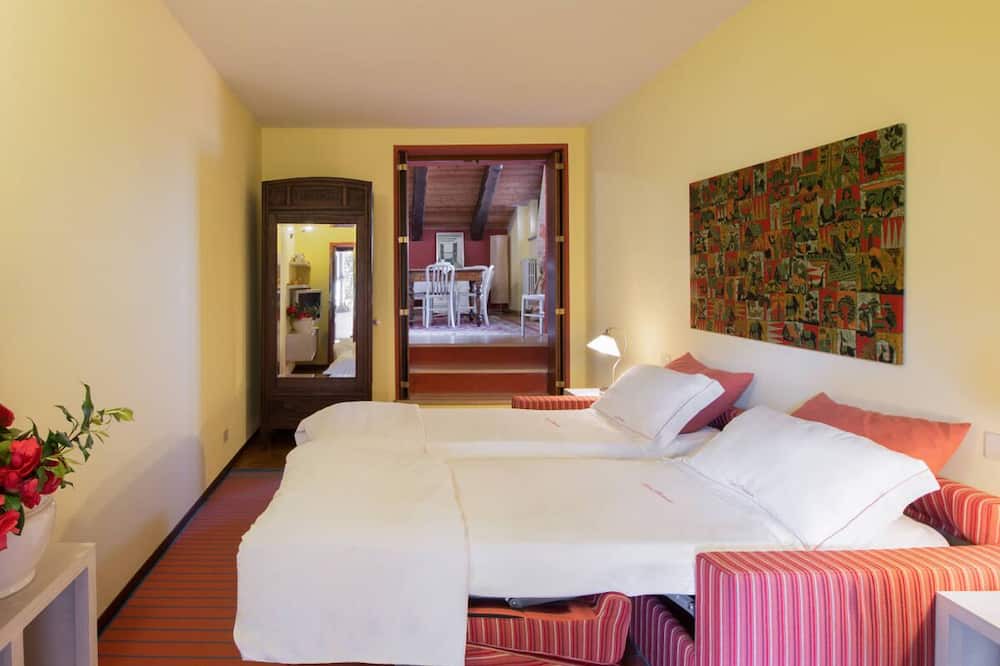 Photo of Bedroom in Massino Visconti