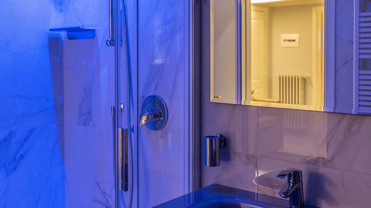 Photo of Bathroom in Marina Centro