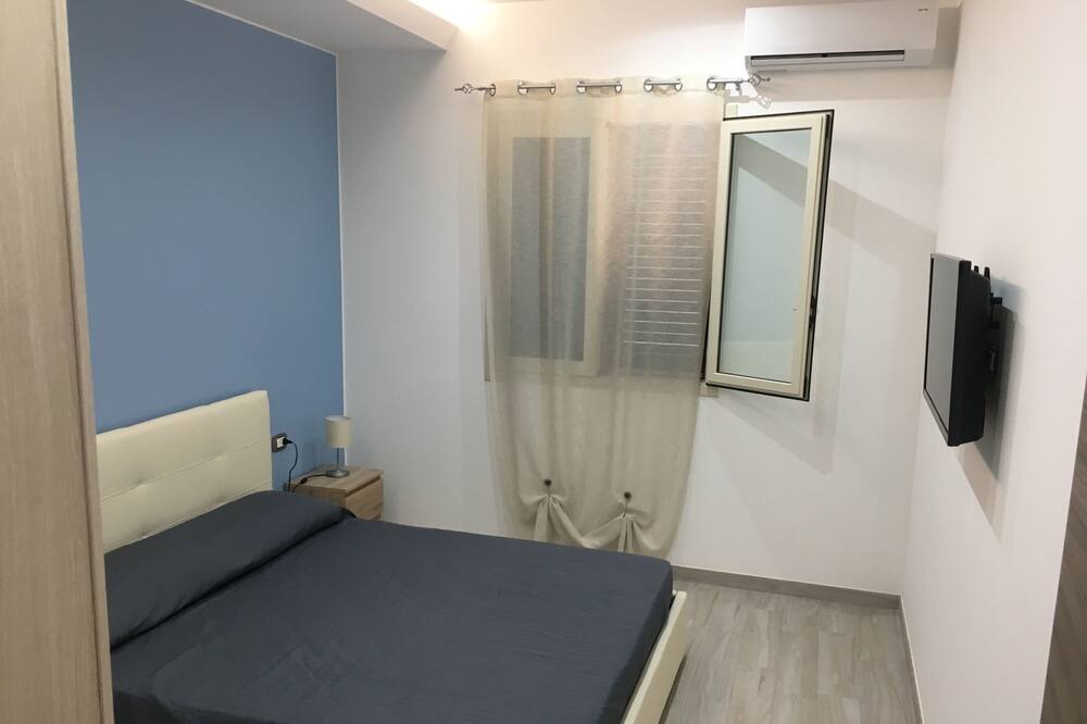 Photo of Bedroom in Avola