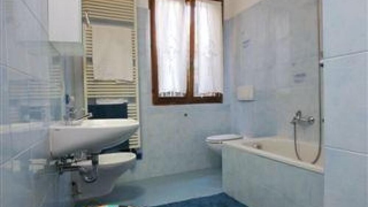 Photo of Bathroom in Cannobio