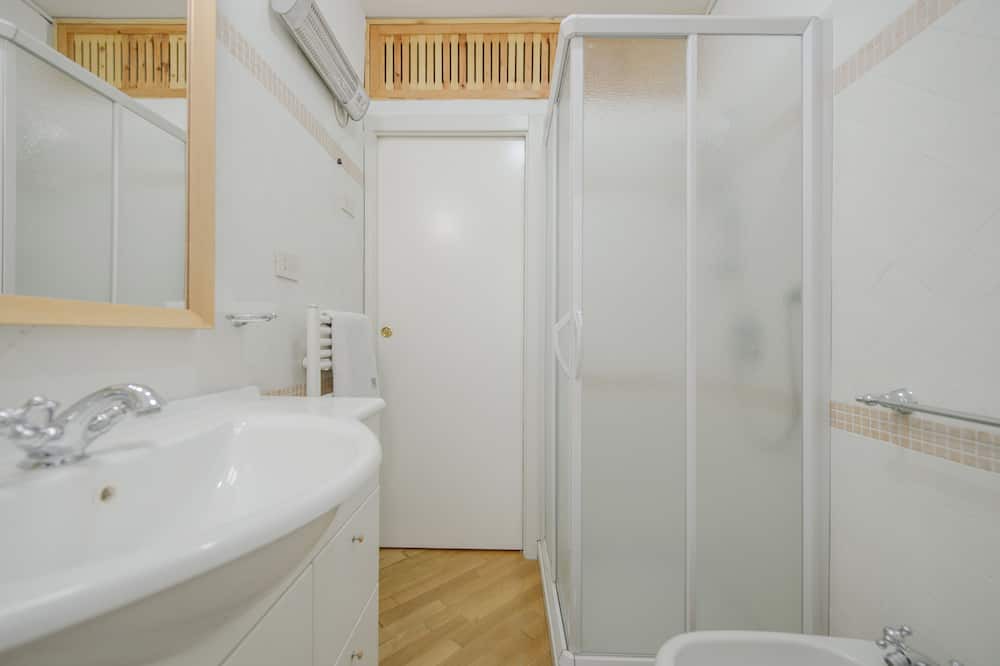 Photo of Bathroom in Rivisondoli