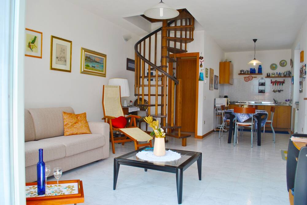 Photo of Livingroom in Sala Comacina