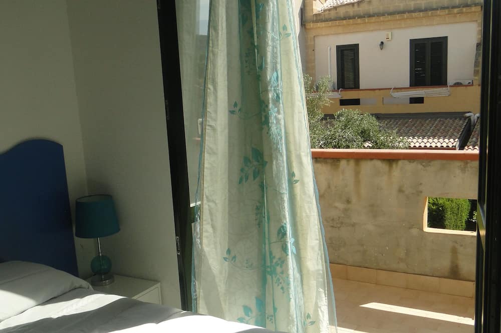 Photo of Bedroom in Contrada Pistavecchia 2