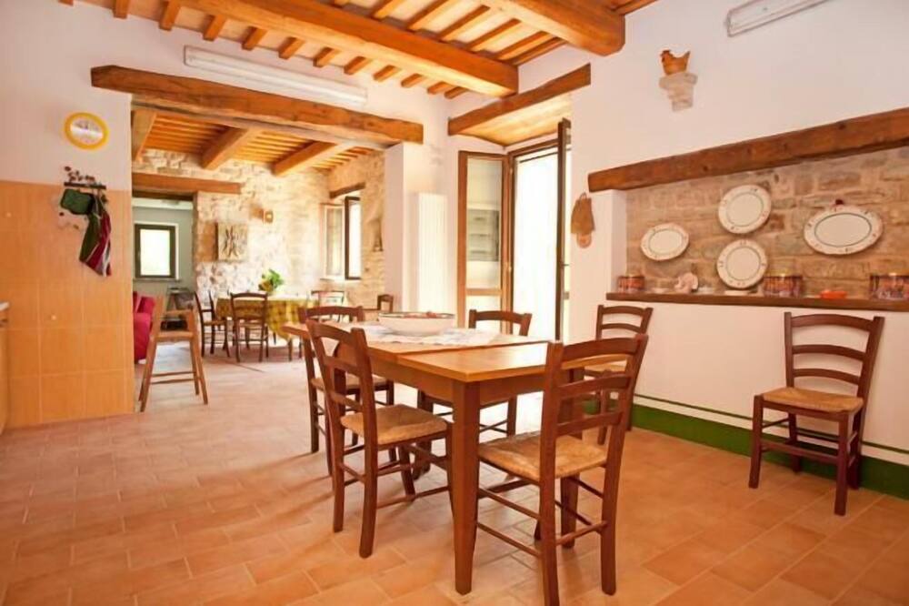 Photo of Kitchen in Montelparo