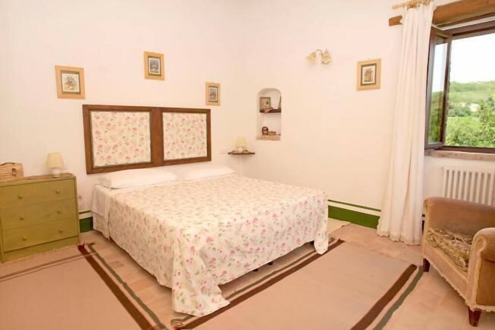 Photo of Bedroom in Montelparo