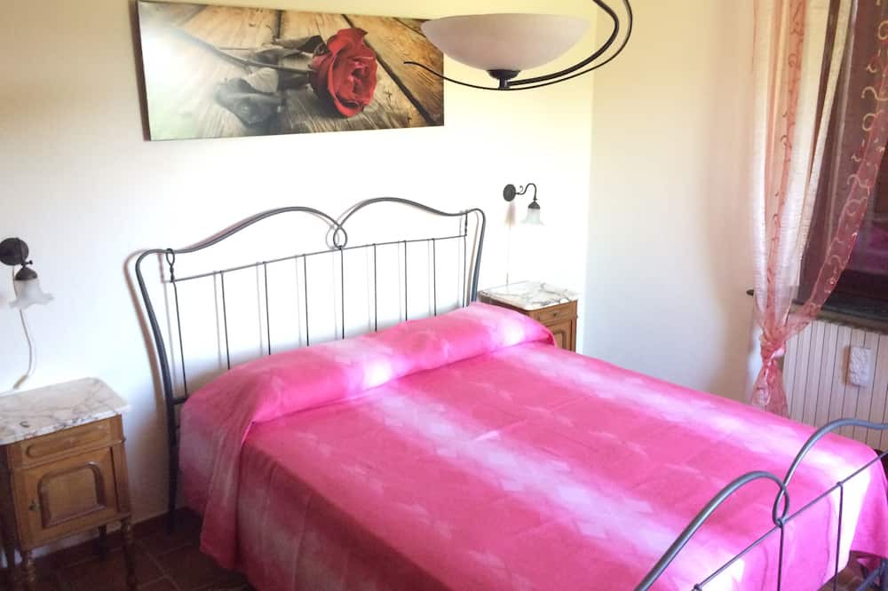 Photo of Bedroom in Montabone