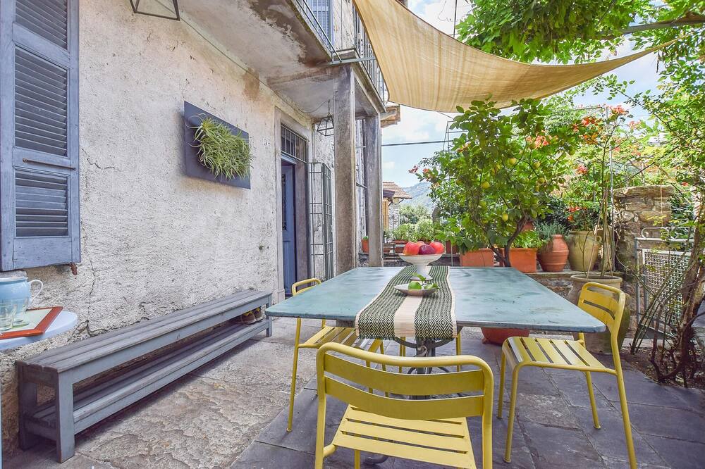 Photo of Patio Balcony in Pella