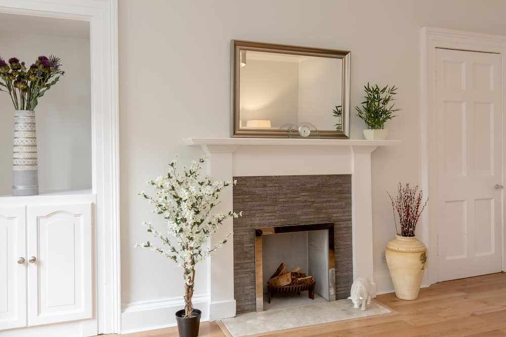 Photo of Livingroom in New Town