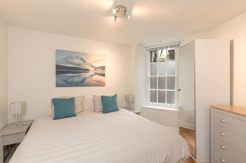 Photo of Bedroom in New Town