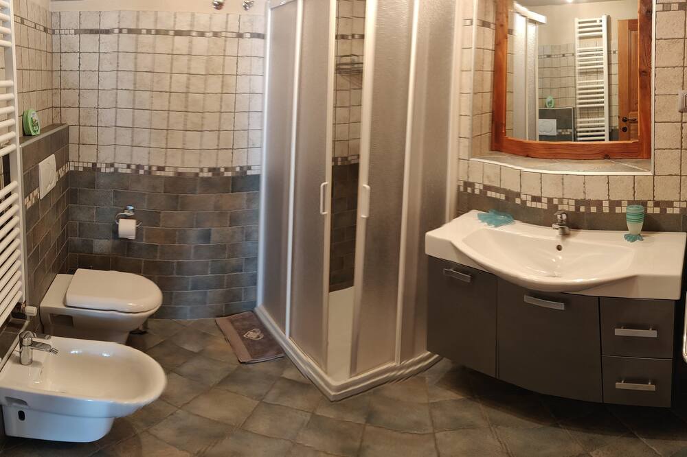 Photo of Bathroom in Saint Maurice
