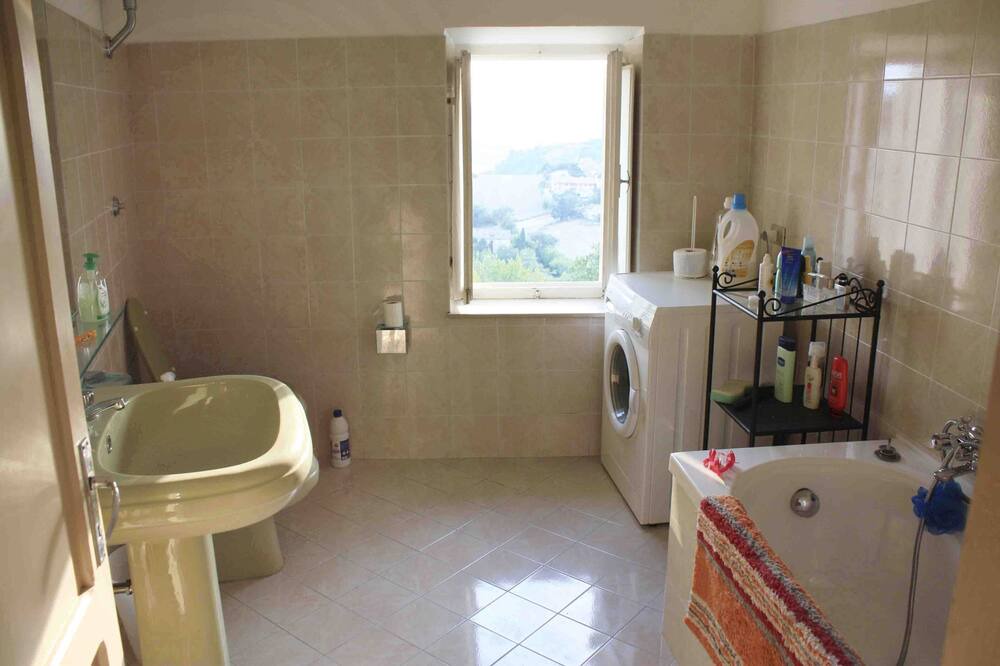Photo of Bathroom in Monte Vidon Corrado