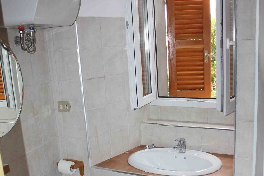 Photo of Bathroom in Monte Vidon Corrado