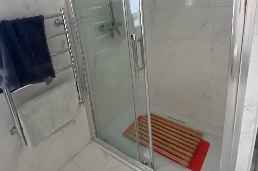 Photo of Bathroom in Lochgair