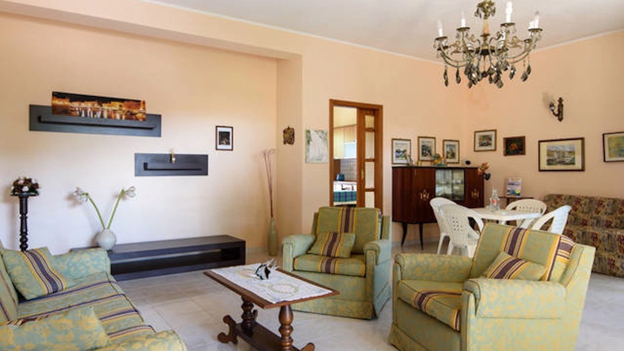 Photo of Livingroom in Arenella