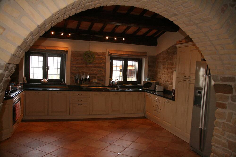 Photo of Kitchen in Castiglione Messer Raimondo