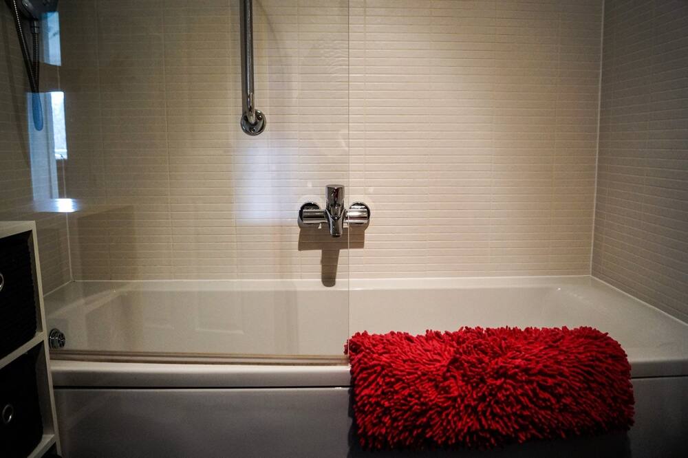 Photo of Bathroom in Gifford