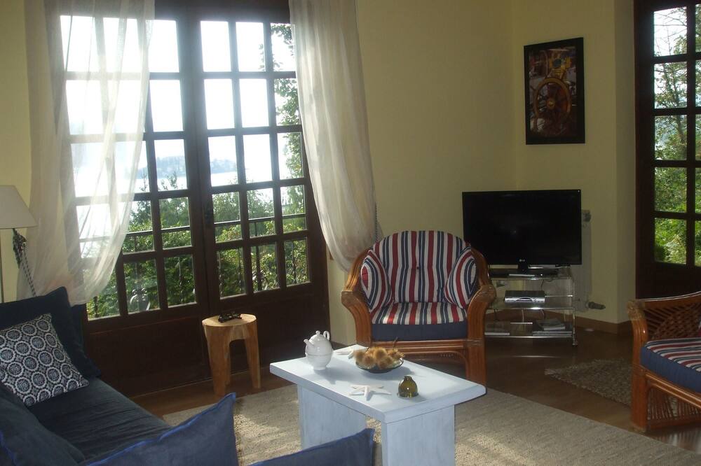 Photo of Livingroom in Pella
